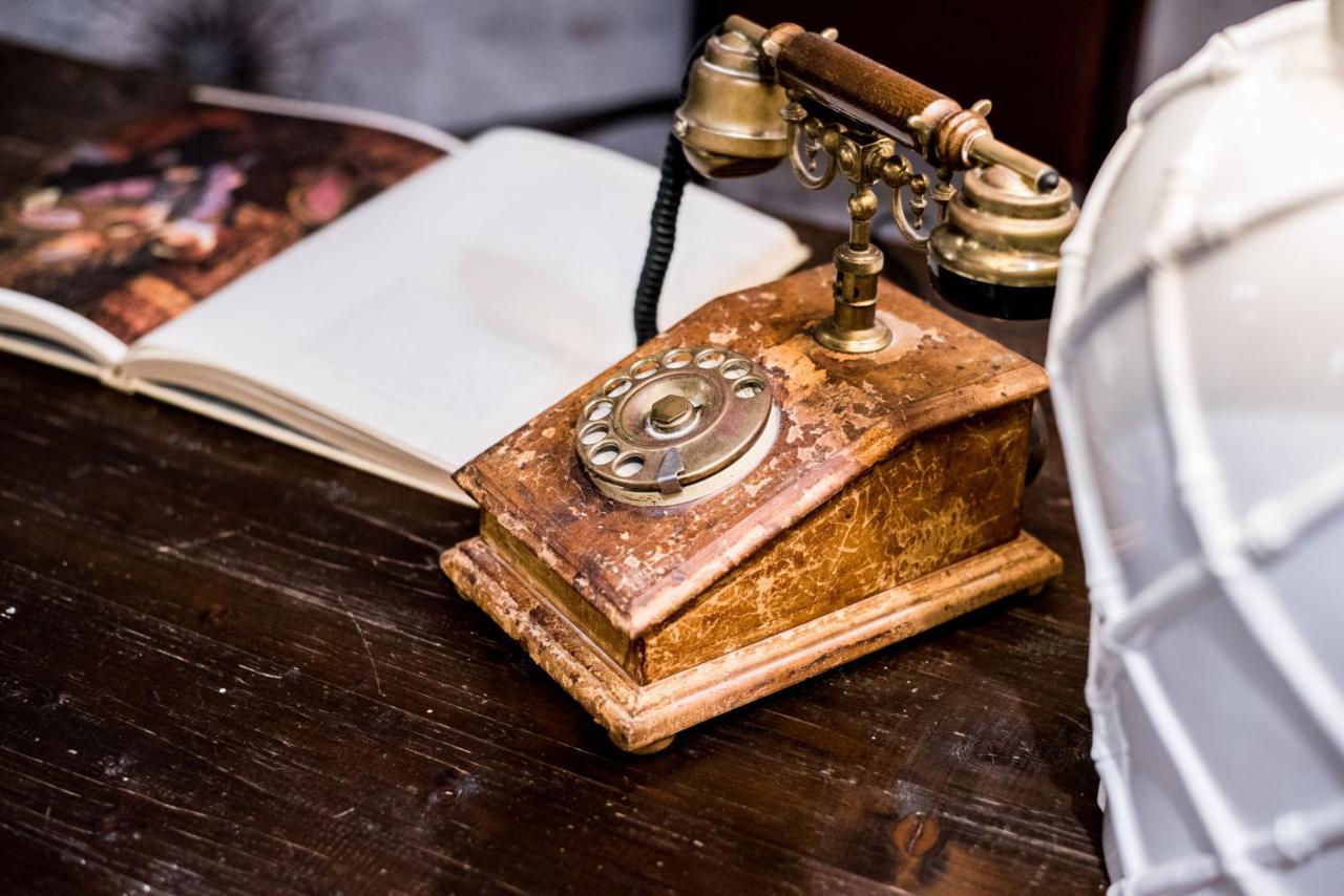 Palazzo Del Duca Piazza Navona Guest House ローマ エクステリア 写真