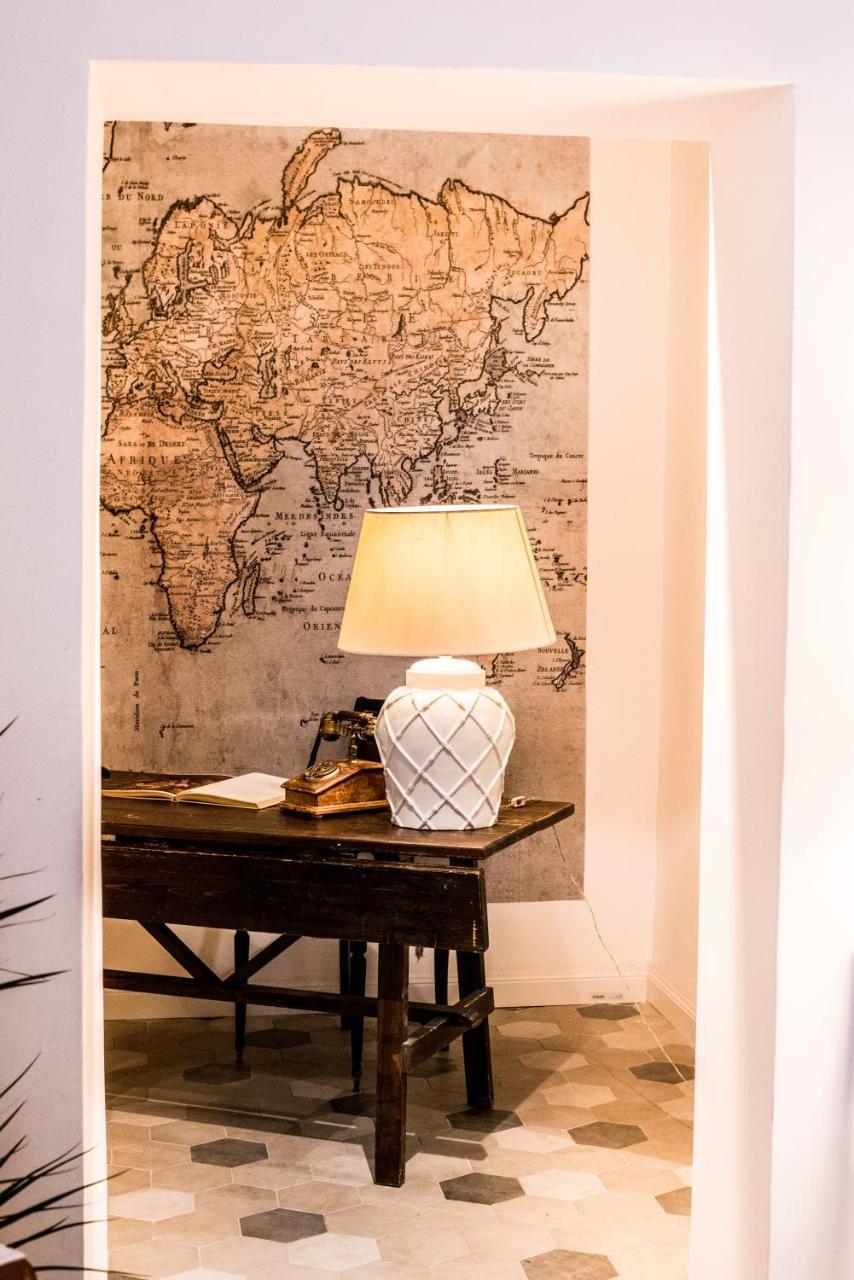Palazzo Del Duca Piazza Navona Guest House ローマ エクステリア 写真