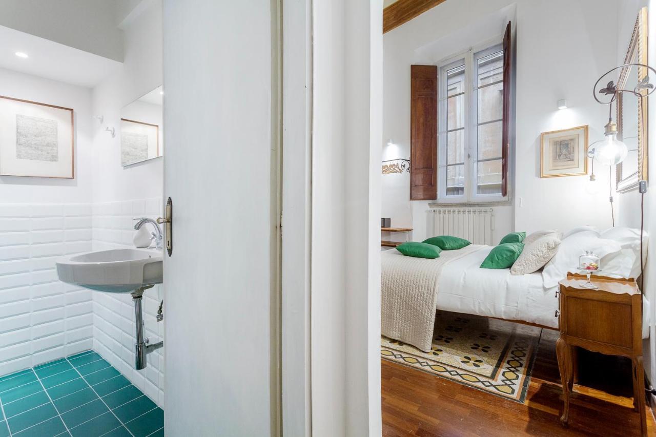 Palazzo Del Duca Piazza Navona Guest House ローマ エクステリア 写真