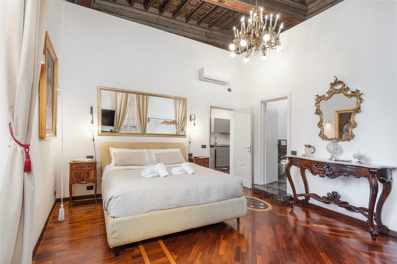 Palazzo Del Duca Piazza Navona Guest House ローマ エクステリア 写真